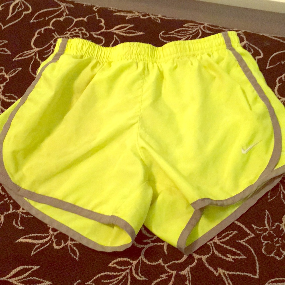 nike athletic shorts